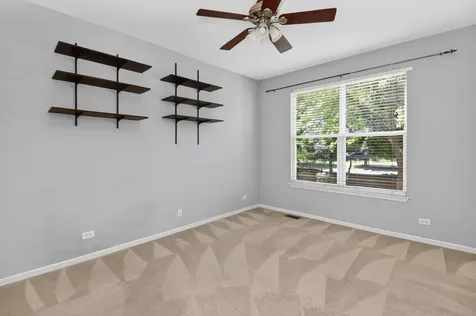 607 Mansfield Way Oswego IL 60543