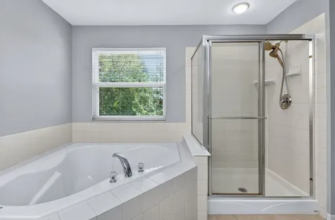 607 Mansfield Way Oswego IL 60543
