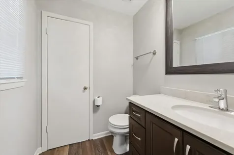 567 Northampton Circle Elk Grove Village IL 60007