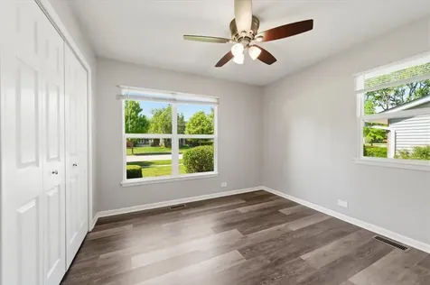 567 Northampton Circle Elk Grove Village IL 60007