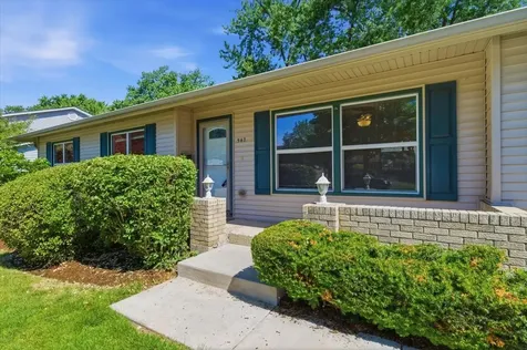 567 Northampton Circle Elk Grove Village IL 60007