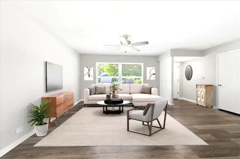 567 Northampton Circle Elk Grove Village IL 60007