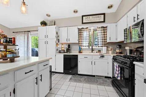 385 Princeton Avenue Bourbonnais IL 60914