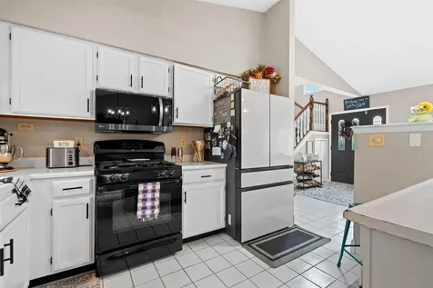 385 Princeton Avenue Bourbonnais IL 60914