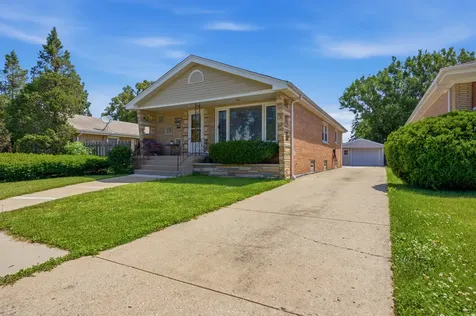 9607 South Sacramento Avenue Evergreen Park IL 60805