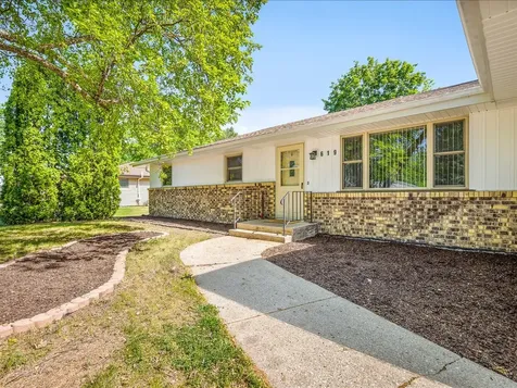 619 Windfield Lane Machesney Park IL 61115