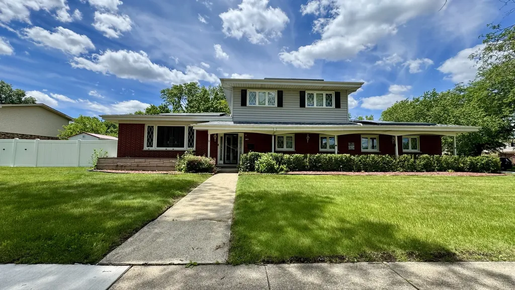 1348 Berry Lane Flossmoor IL 60422