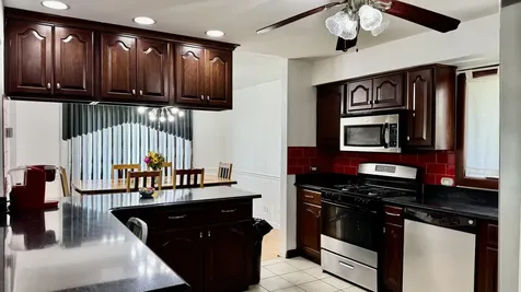 1348 Berry Lane Flossmoor IL 60422