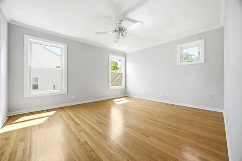360 Winding Canyon Way Algonquin IL 60102