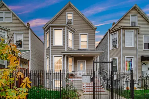2951 North Allen Street Chicago IL 60618