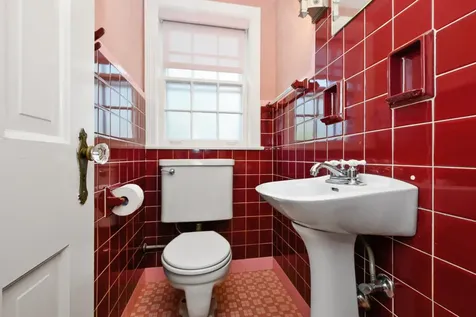 10321 South Claremont Avenue Chicago IL 60643