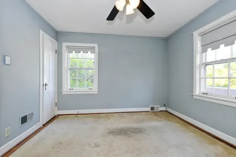 10321 South Claremont Avenue Chicago IL 60643