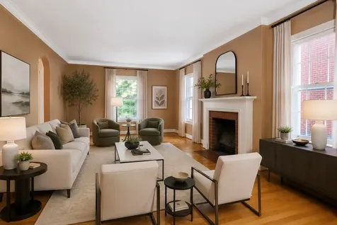 10321 South Claremont Avenue Chicago IL 60643