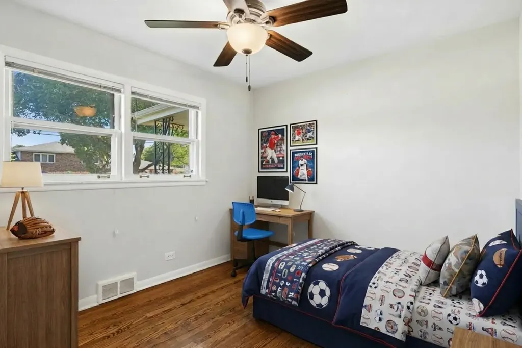 4219 Keeney Street Skokie IL 60076