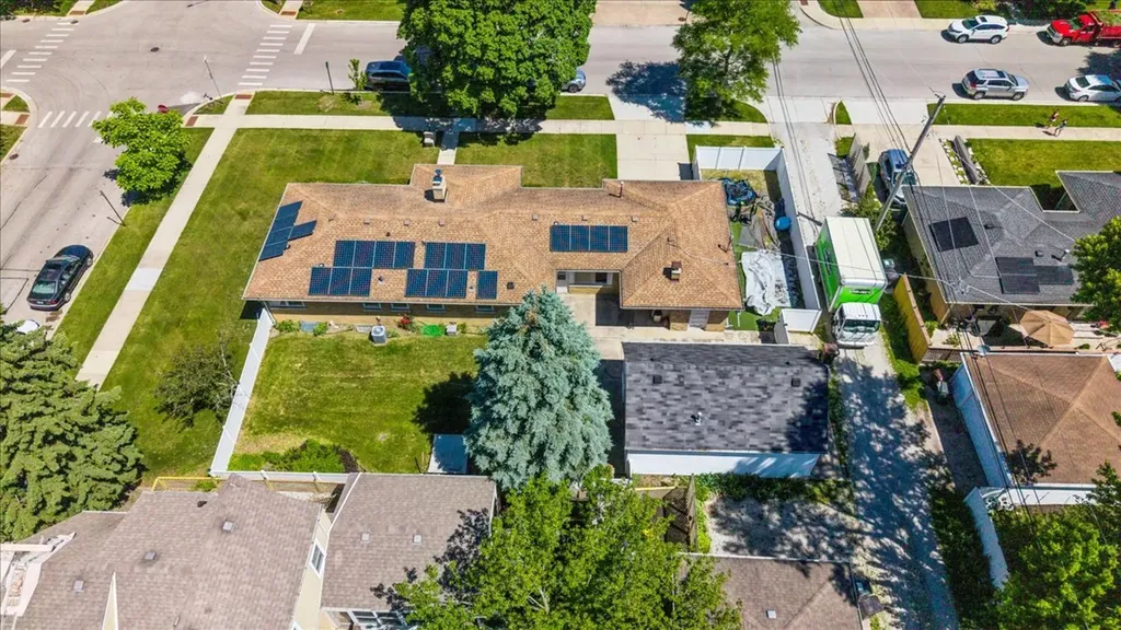 4219 Keeney Street Skokie IL 60076
