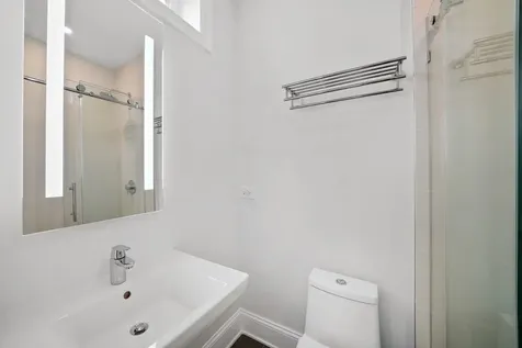 1241 North Bosworth Avenue Chicago IL 60642