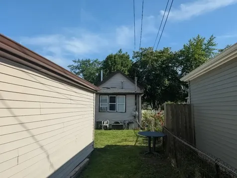 2054 York Street Blue Island IL 60406