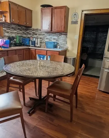 2054 York Street Blue Island IL 60406
