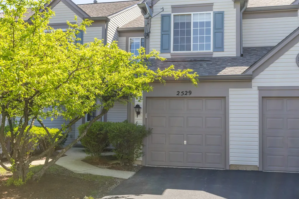 2529 Bordeaux Lane Naperville IL 60540
