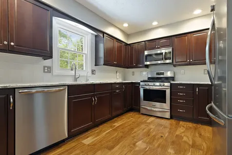 2606 Point O Woods Drive Rockford IL 61114