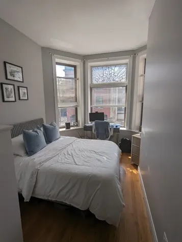 2425 North Geneva Terrace Chicago IL 60614