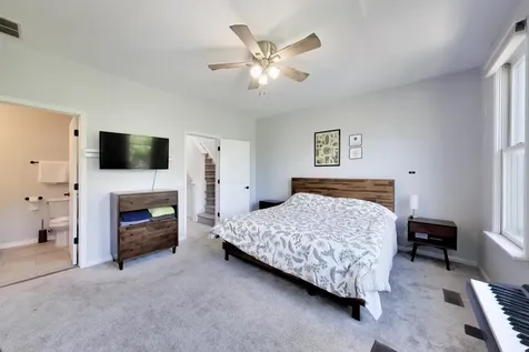 1225 West Lexington Street Chicago IL 60607
