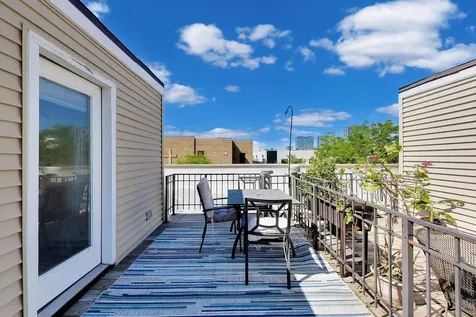 1225 West Lexington Street Chicago IL 60607