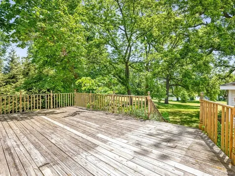927 East Lincoln Avenue Belvidere IL 61008