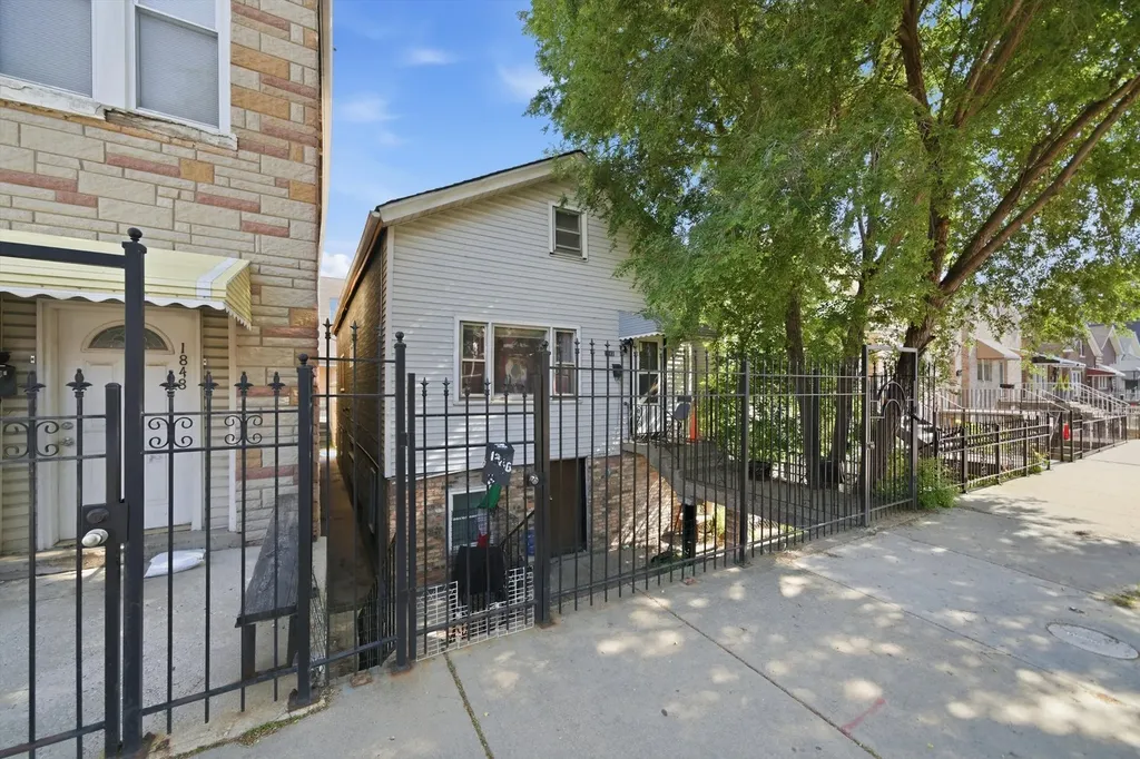 1846 West 23rd Street Chicago IL 60608