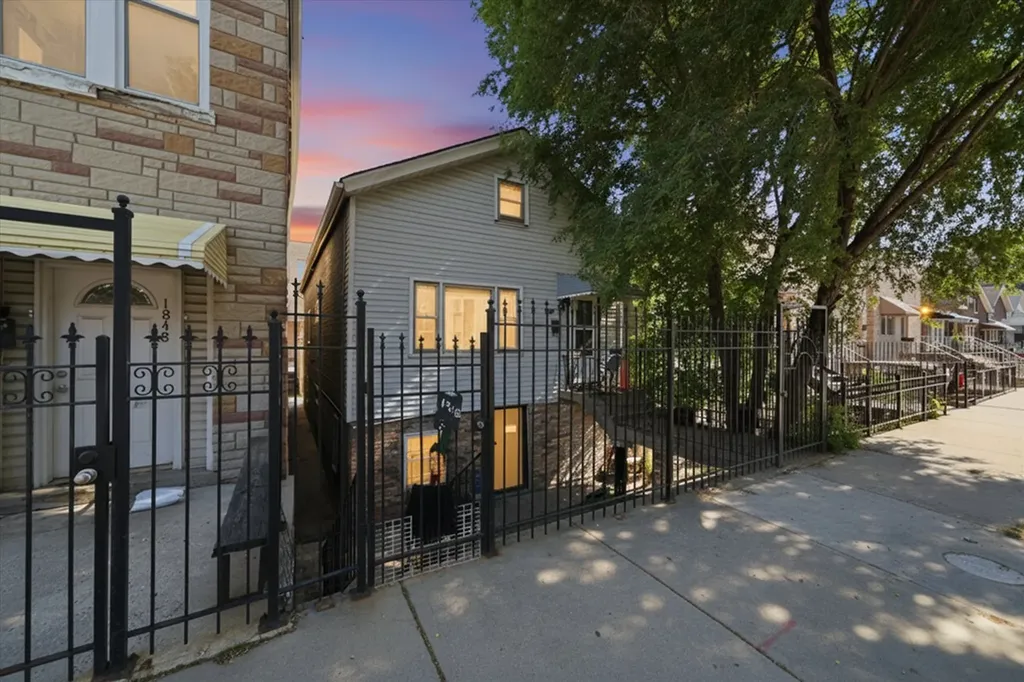 1846 West 23rd Street Chicago IL 60608