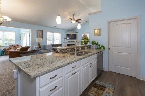 2035 Somerset Lane Sycamore IL 60178