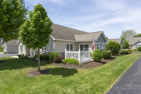 2035 Somerset Lane Sycamore IL 60178