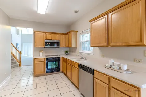 118 Bay Drive Itasca IL 60143