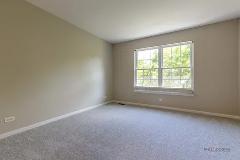 118 Bay Drive Itasca IL 60143