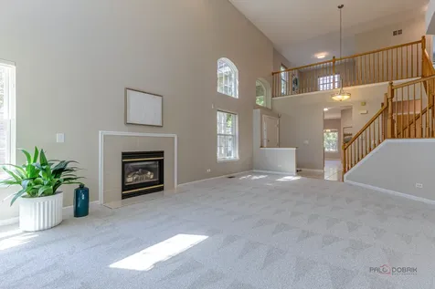 118 Bay Drive Itasca IL 60143