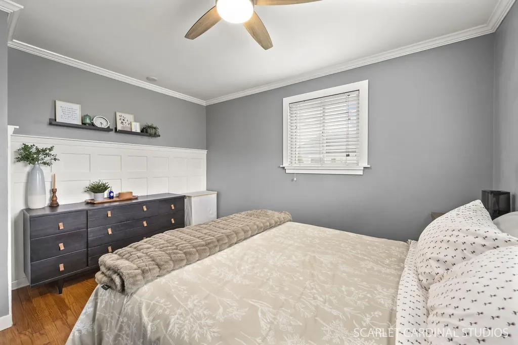 617 East Berkshire Avenue Lombard IL 60148