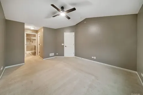 775 Lee Street Des Plaines IL 60016