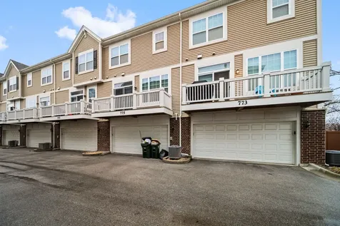 775 Lee Street Des Plaines IL 60016