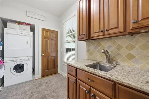 21250 South Redwood Lane Shorewood IL 60404