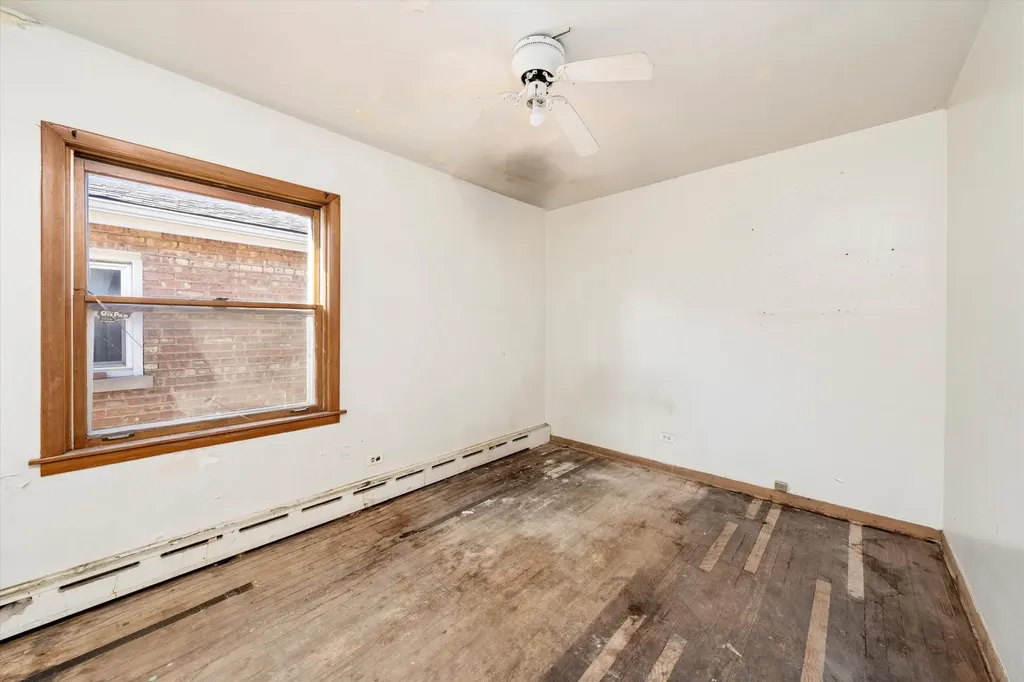 4405 West Marquette Road Chicago IL 60629