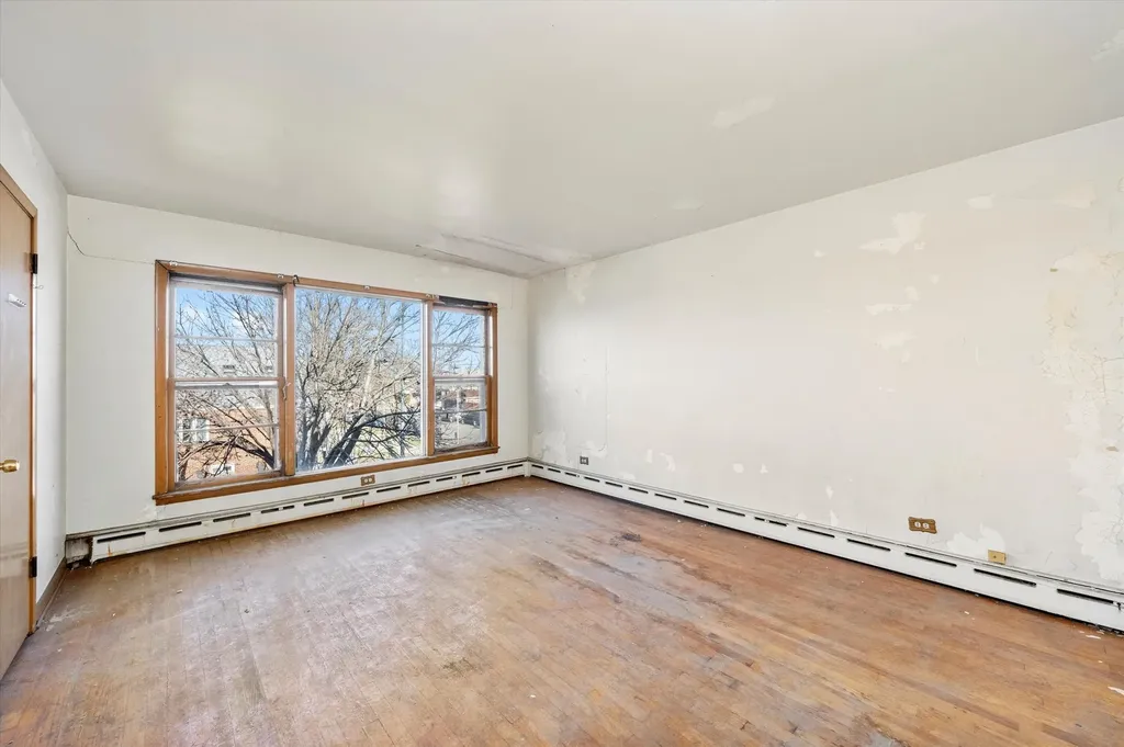 4405 West Marquette Road Chicago IL 60629