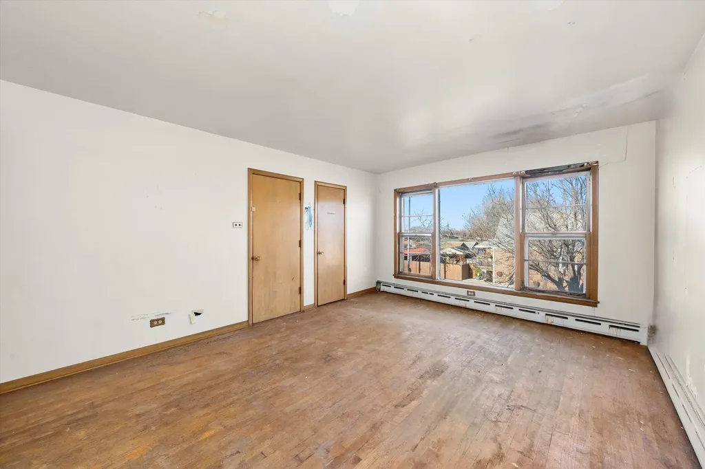 4405 West Marquette Road Chicago IL 60629