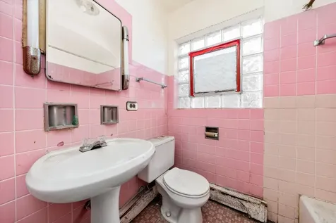 4405 West Marquette Road Chicago IL 60629