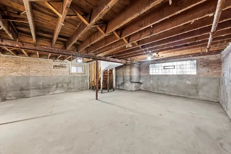 4405 West Marquette Road Chicago IL 60629