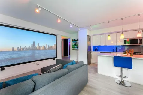 4950 North Marine Drive Chicago IL 60640