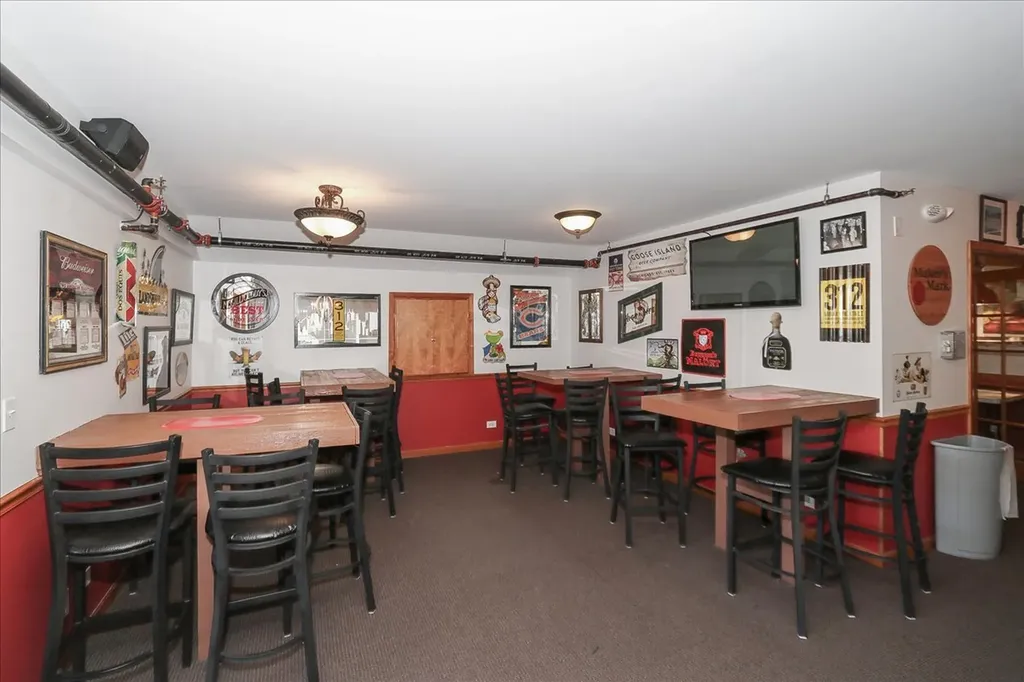 101-103 East Irving Park Road Roselle IL 60172