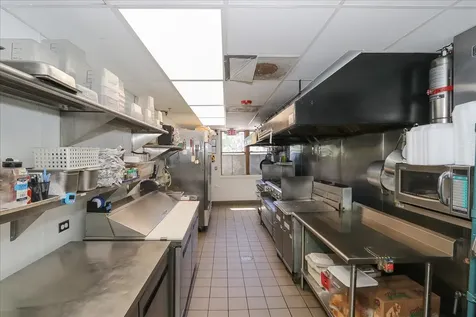 101-103 East Irving Park Road Roselle IL 60172