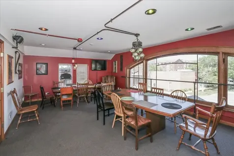 101-103 East Irving Park Road Roselle IL 60172