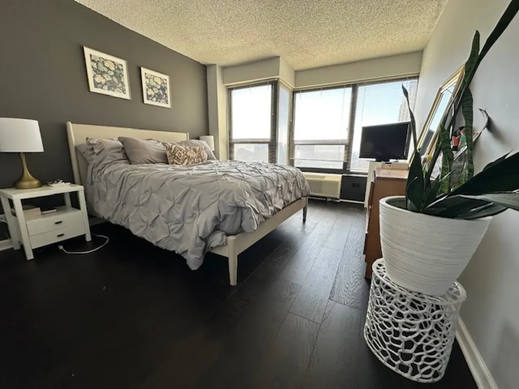 30 East Huron Street Chicago IL 60611