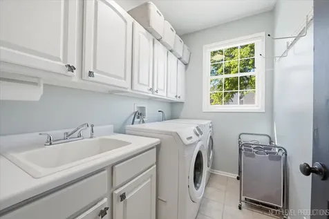 8325 Watson Circle Lakewood IL 60014